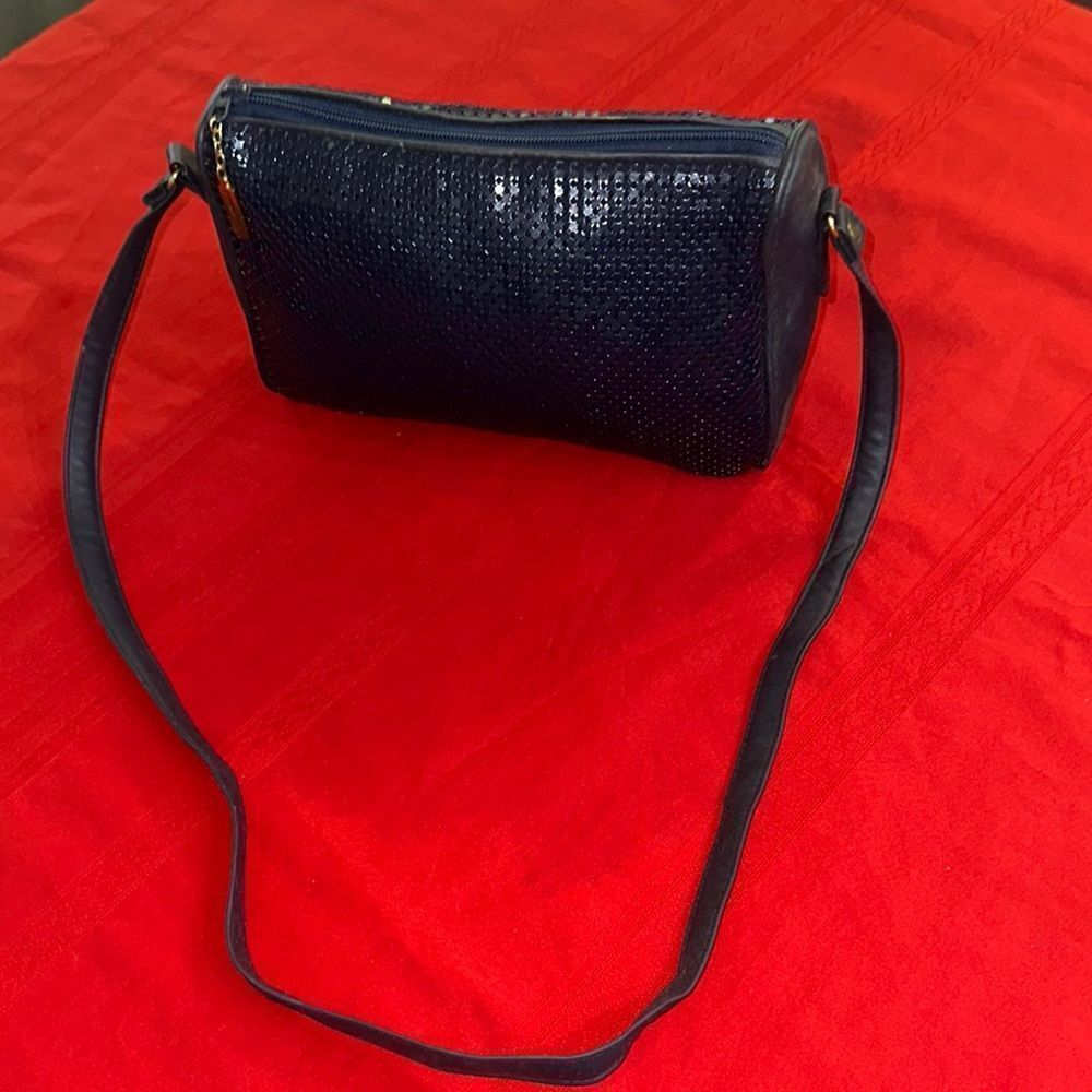 Whiting & Davis Navy Sequin Purse - Picture 4 of 11